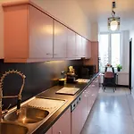 Chic City Retreat, Steps To Beach Oostende