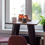 Lejlighed Chic City Retreat, Steps To Beach Oostende