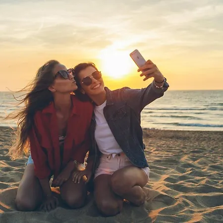 Chic I Walk To Oostende