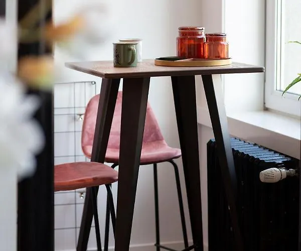 아파트 Chic I Walk To *